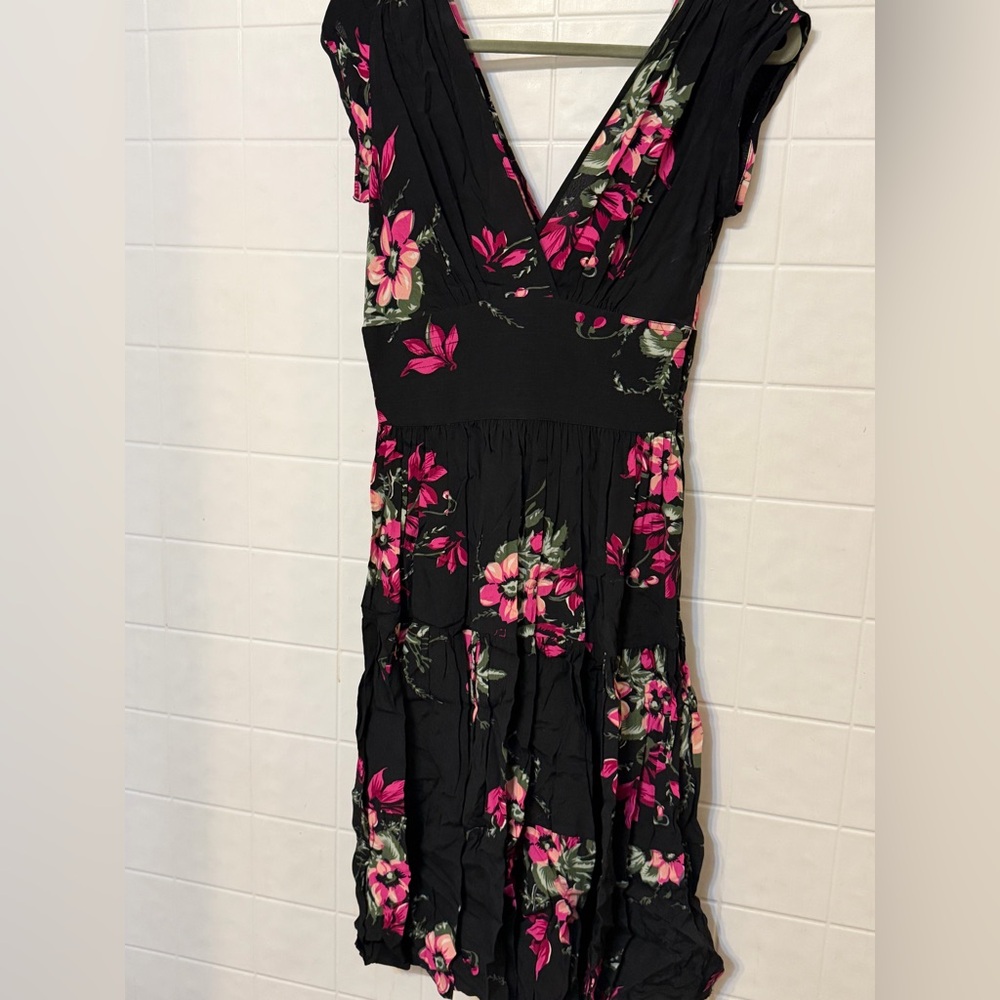 Trashy Diva Magenta Floral NWT
